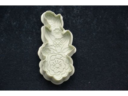 Vykrajovačka na marcipán KVETY ACHI