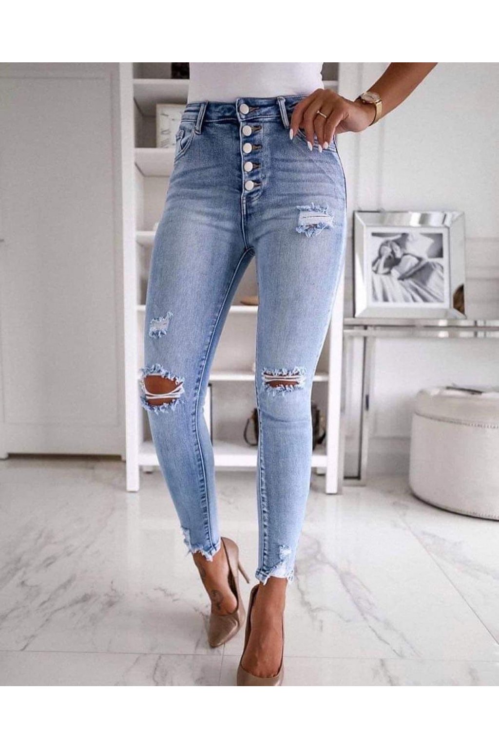 dámské jeans trendy s elastanem trhané s knoflíčky