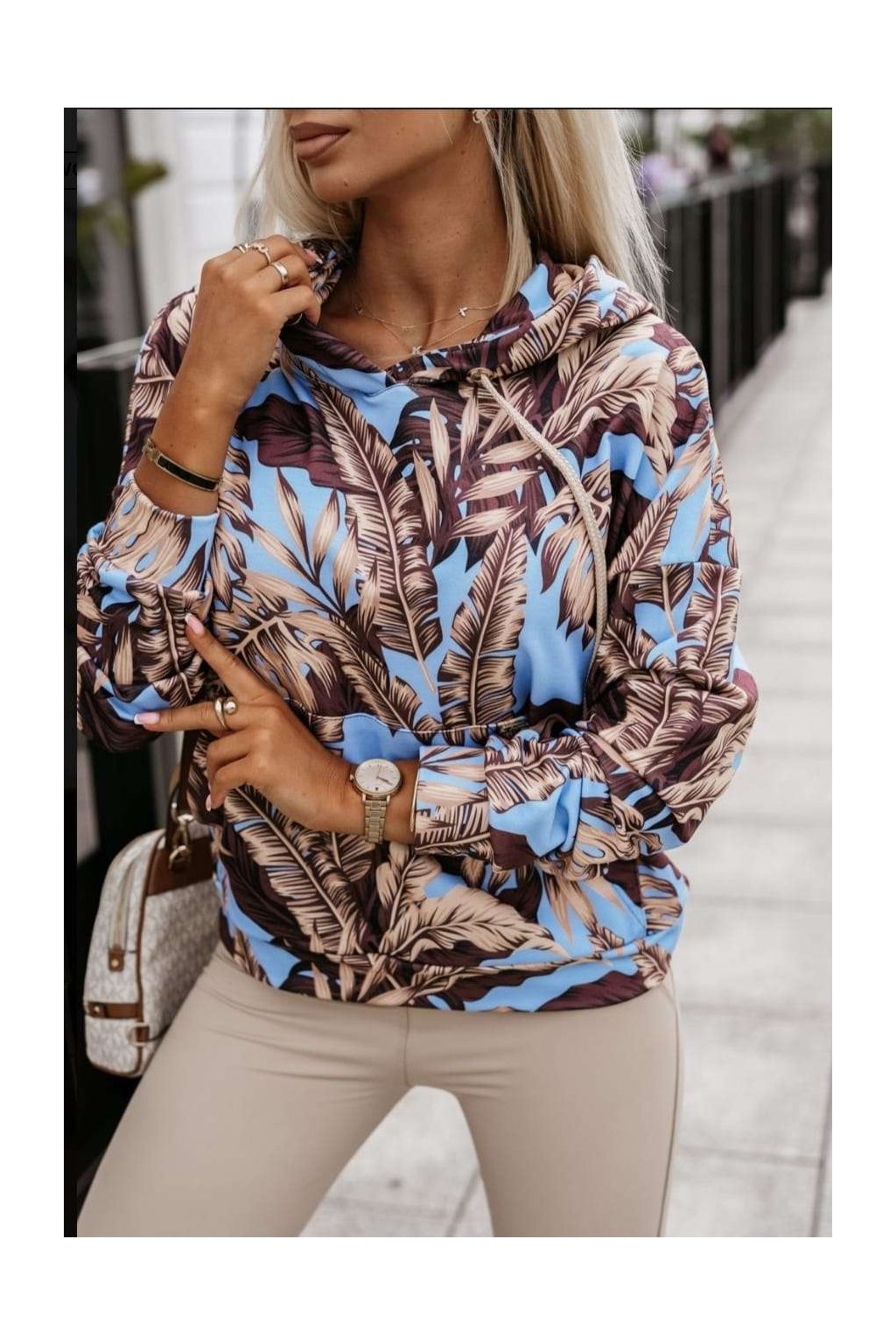 Dámská mikina Love s lehkého materialu, s barevným vzorem, modro hneda