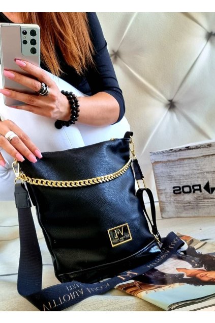 Trendy crossbody Vittoria Lucca černá