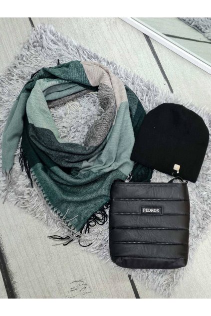 Sladěný set kabelky, šátku a čepice v zeleno černé kombinaci