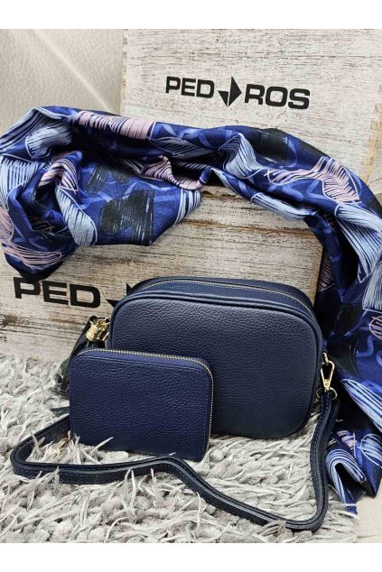 Sladěný set kožené kabelky, kožené peněženky, a šály v modré barvě