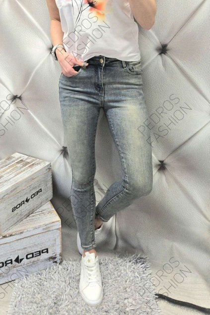Trendy dámské elastické jeansy ve větších velikostech modré netrhané