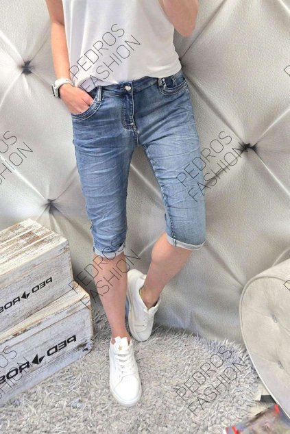 Dámské jeansové kraťasy s lehčího materiálu s elastanem