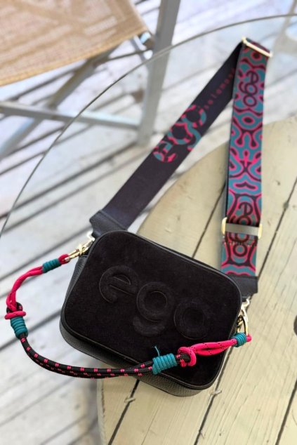 trendy dámská kabelka crossbody EGO  z přírodní kůže semiš černá