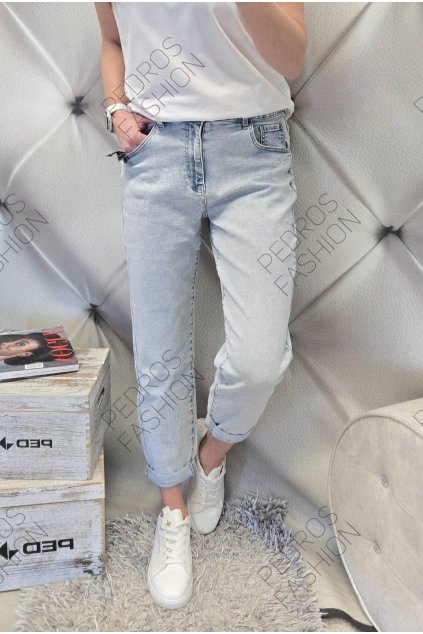 Dámské elastické jeansy Baggy Fit světle modré, netrhané