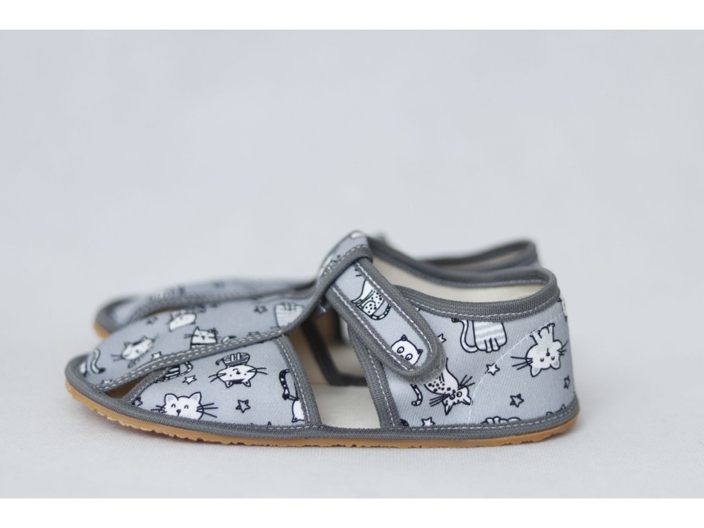 Baby Bare Shoes Slippers Grey Cat papuče