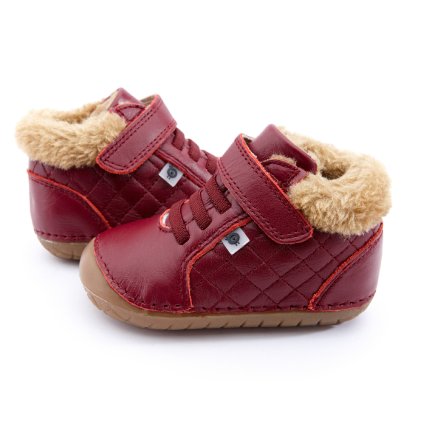 4070 Flake Quilt Burgundy 1