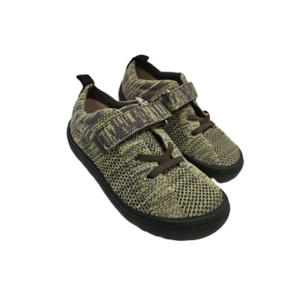 vzdušné tenisky pre chlapca