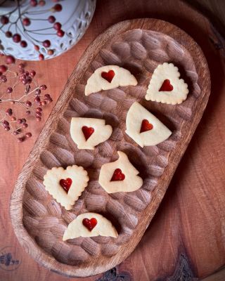 Přáli jste si menší … tady jsou! Vybrané tvary najdete v kategorii NA LINECKÉ. Odkaz na krámek výše v profilu. Hezký večer...