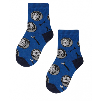 Chlapčenské ponožky so vzorom WOLA PNEU modré