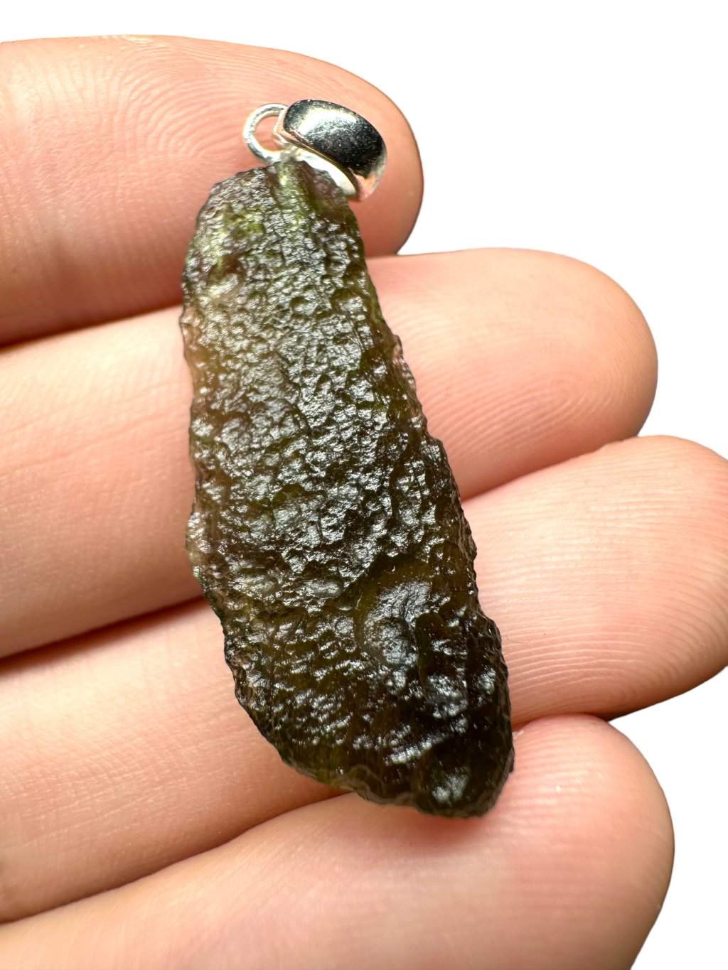 Stříbrný vltavínový přívěsek 2,7g