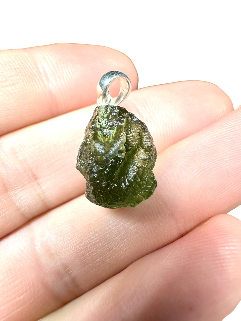 Stříbrný vltavínový přívěsek 2,6g