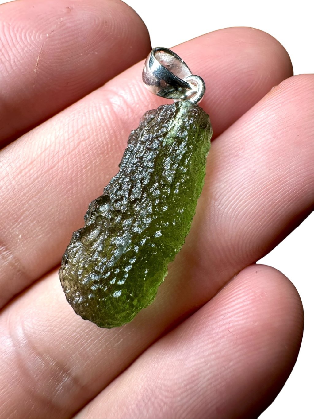 Stříbrný vltavínový přívěsek 3g