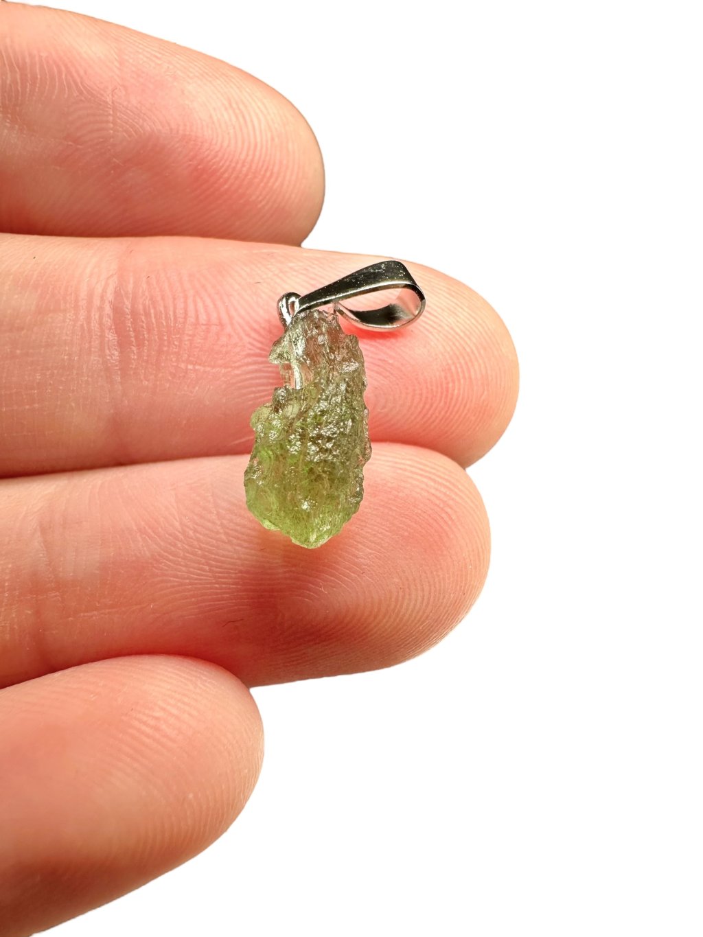 Vltavínový přívěsek