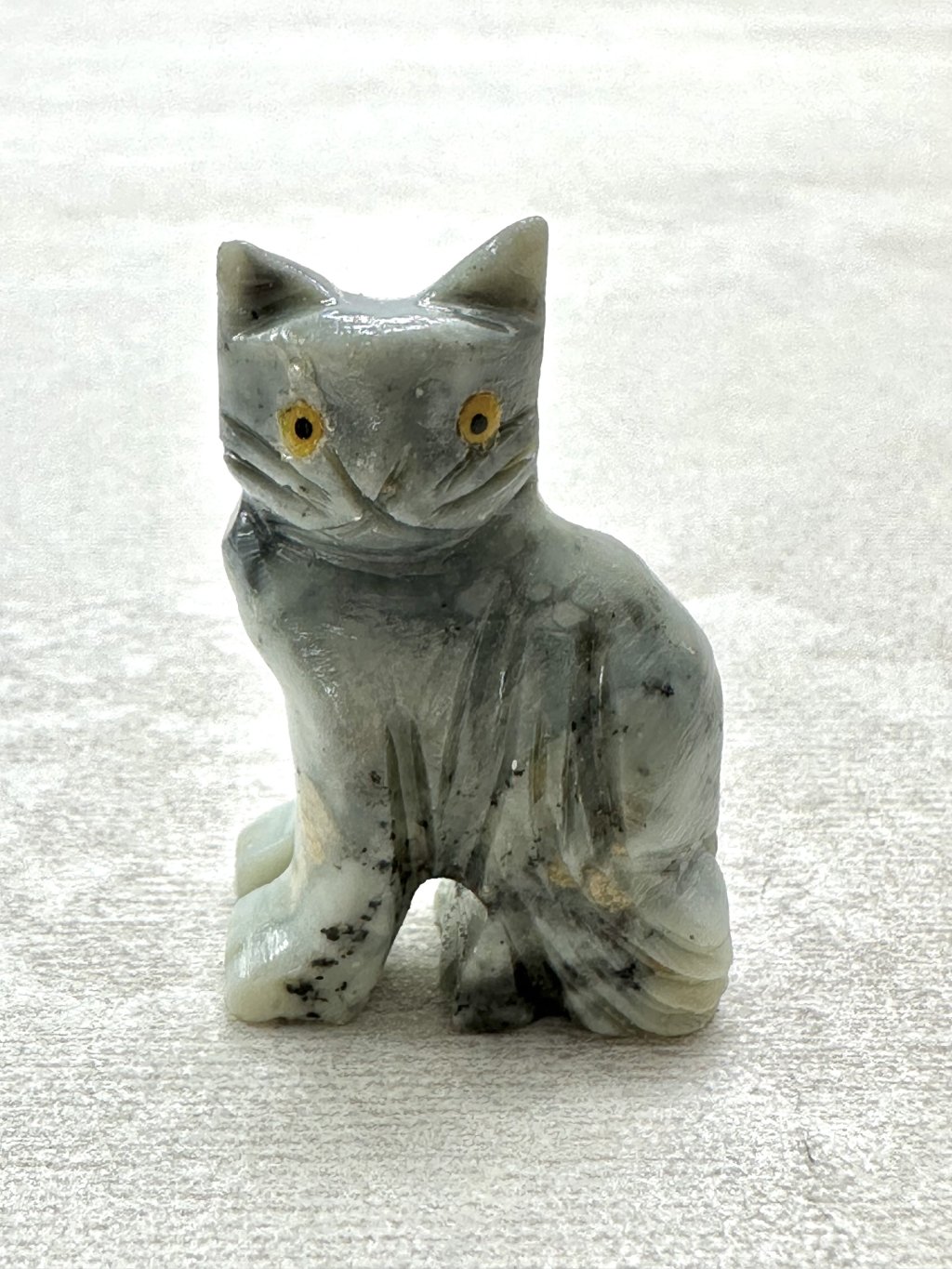 Tierchen aus Speckstein – Katze