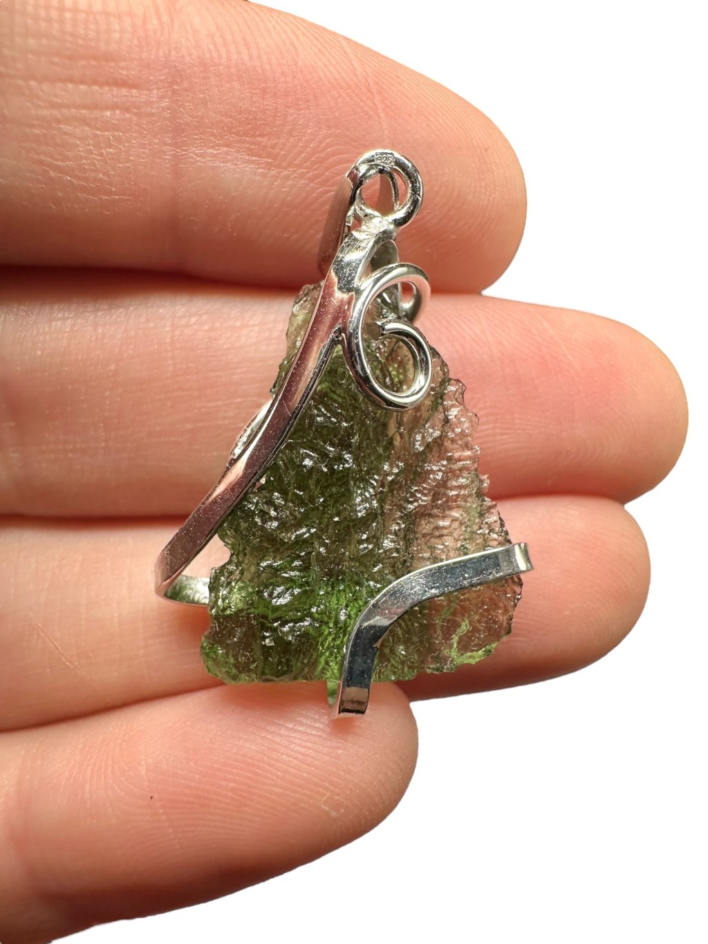 Stříbrný vltavínový přívěsek 3,1g