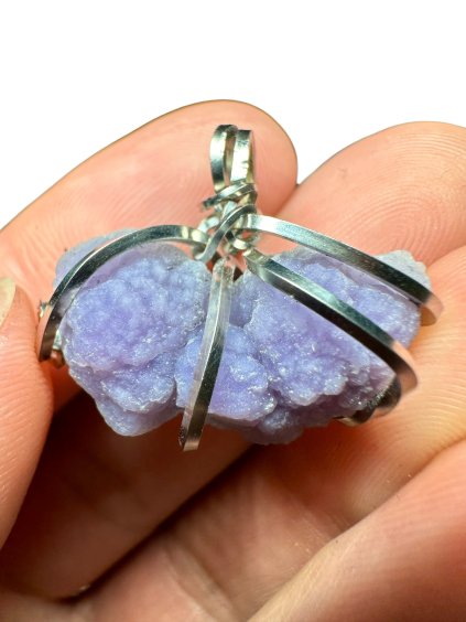 Grape chalcedony pendant