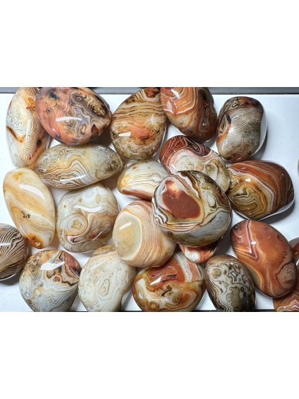 Tromlovaný achát – Madagaskar – 5kg (6-8 cm)