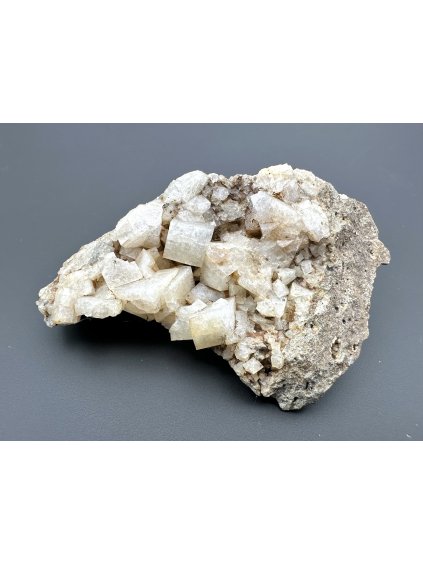 Chabazite – Repcice u Litomeric, CZ