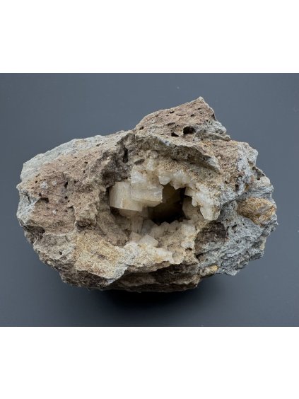 Chabazite – Repcice u Litomeric, CZ