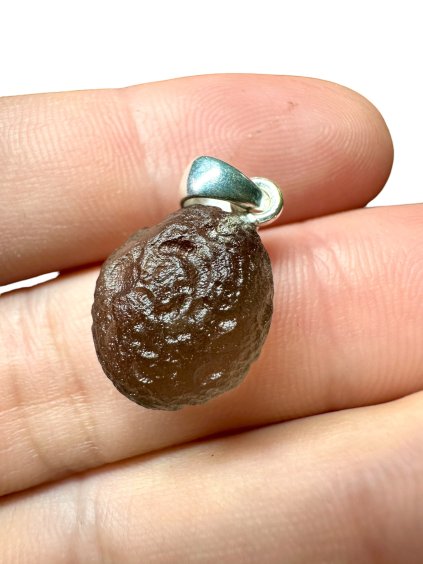 Stříbrný přívěsek z kolumbianitu