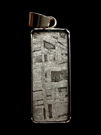Aletai meteorite pendant