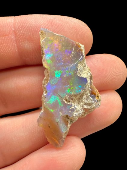 Precious opal 15ct – Welo, Ethiopia