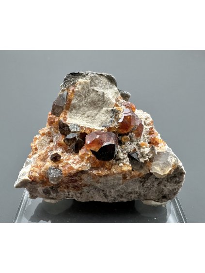 Spessartin – Tongbei Fujien, Čína