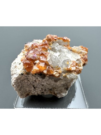 Spessartin – Tongbei Fujien, Čína