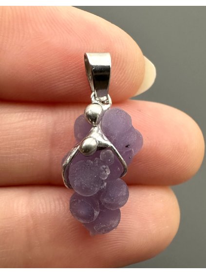 Traubenchalcedon Anhänger