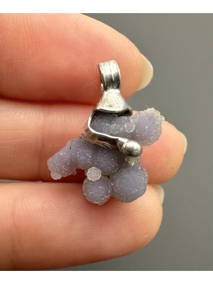 Grape chalcedony pendant