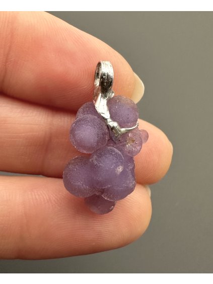 Grape chalcedony pendant