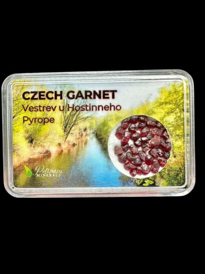 Böhmischer Granat (pyrop) in der Box – Vestrev u Hostinneho, CZ