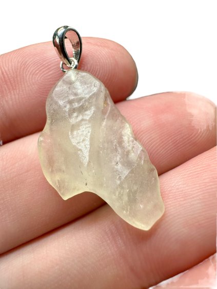 Stříbrný přívěsek z libyjského pouštního skla 2,4g