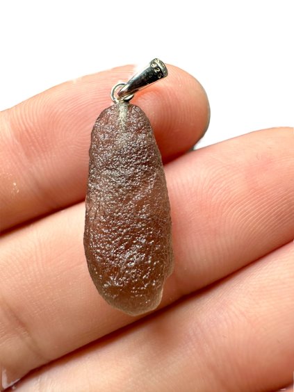 Stříbrný přívěsek z kolumbianitu