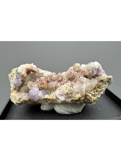 Quartz with apatite and limonite – Krasno, CZ