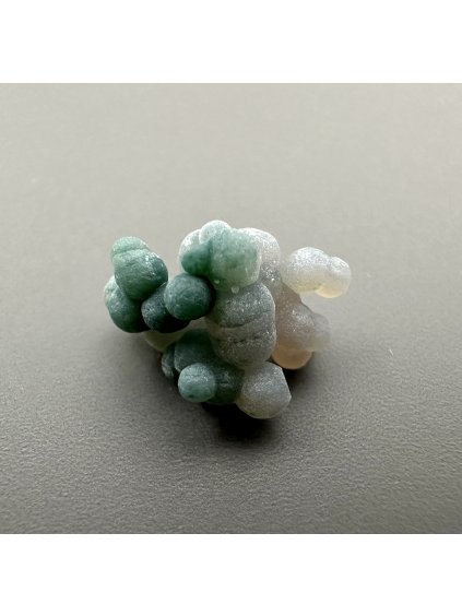 Traubenchalcedon – Sulawesi – Indonesien – 0,7g