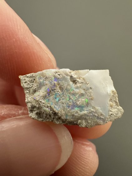 Precious opal – Dubnik, Slovakia