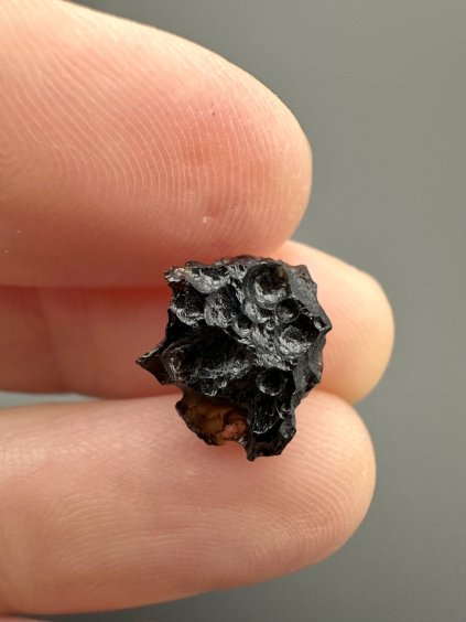 Bilitonit "Batu Satam" 0,5g – Belitung, Indonésie