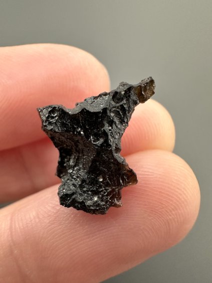 Bilitonit "Batu Satam" 0,7g – Belitung, Indonésie