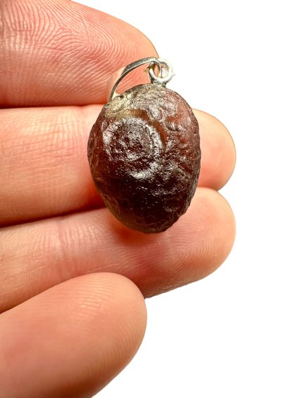 Silver colombianite pendant