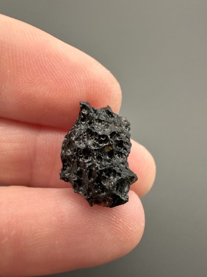 Bilitonit "Batu Satam" 1,6g – Belitung, Indonésie