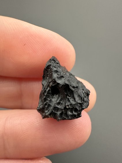 Bilitonit "Batu Satam" 1,7g – Belitung, Indonésie