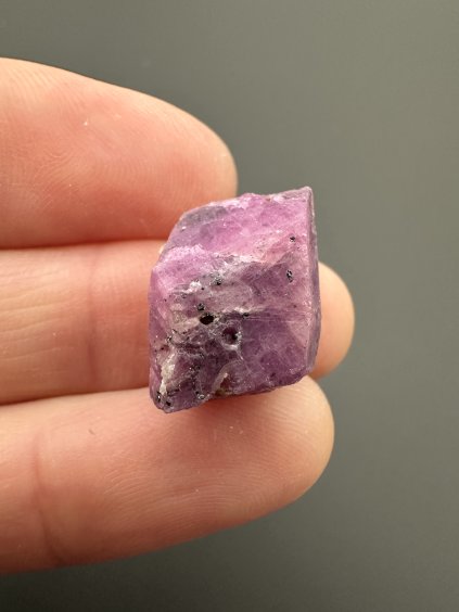 Rubín – Tanzánie