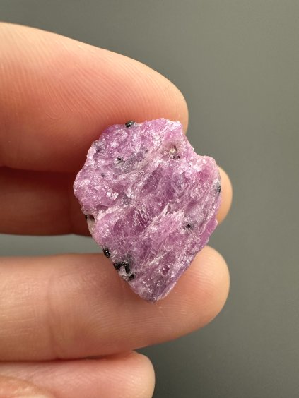 Rubín – Tanzánie