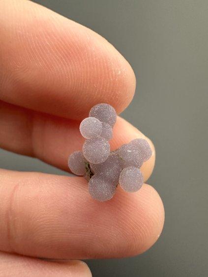 Grape Chalcedony – Sulawesi, Indonesia – 0,8g