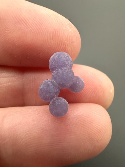 Hroznový chalcedon – Sulawesi – Indonésie – 0,6g