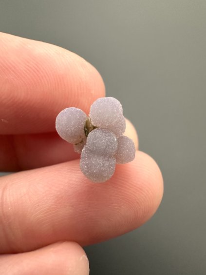 Hroznový chalcedon – Sulawesi – Indonésie – 0,7g