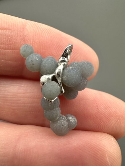 Traubenchalcedon Anhänger
